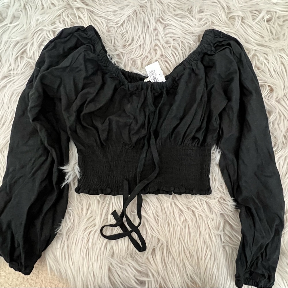 Brandy Melville off shoulder long sleeve top RARE